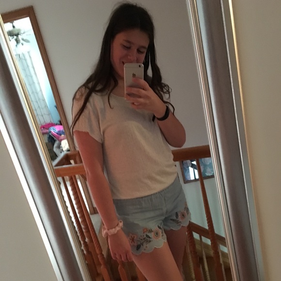 Meet your Posher, Rach - Picture 4 of 7